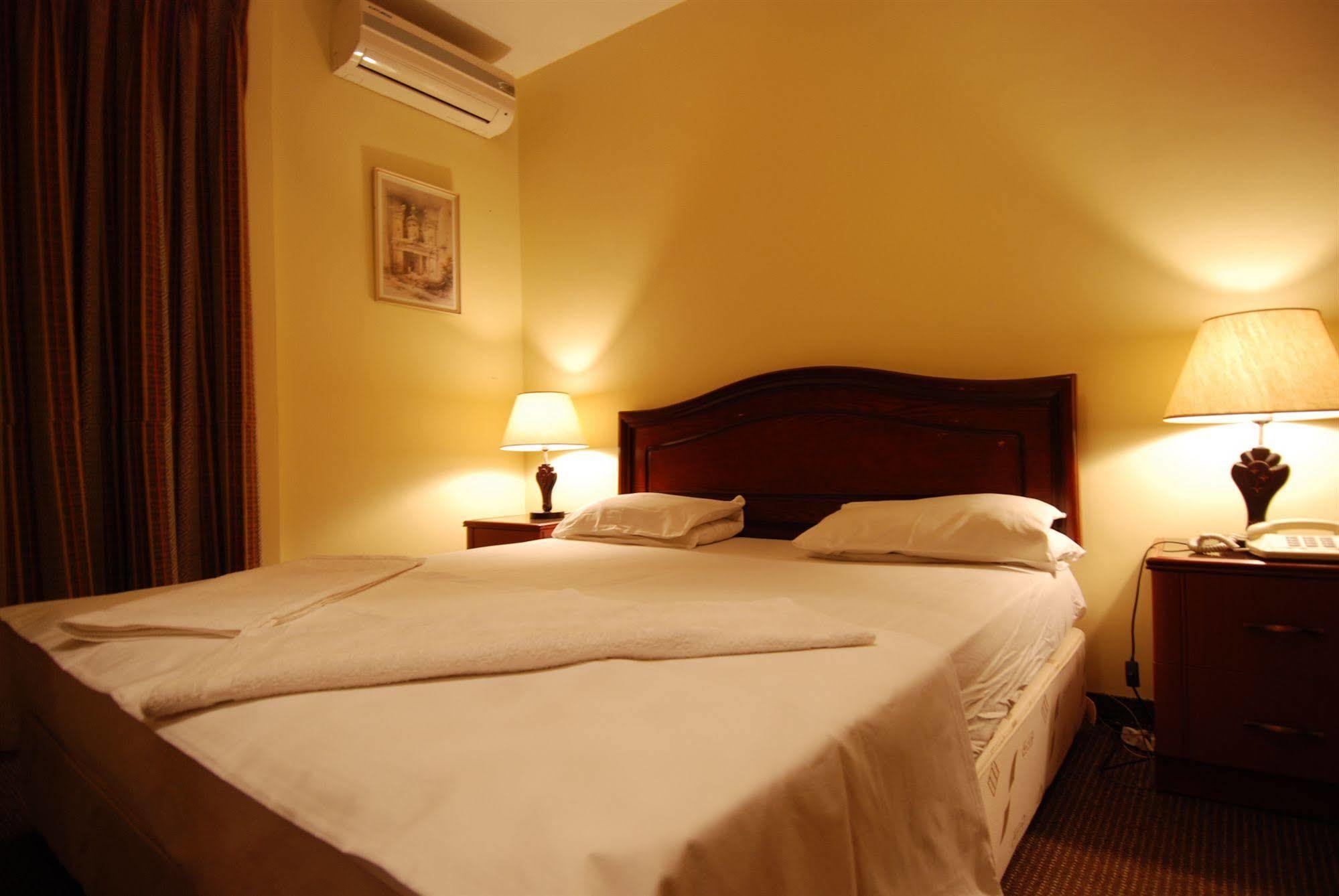 וואדי מוסא Al Rashid Hotel מראה חיצוני תמונה